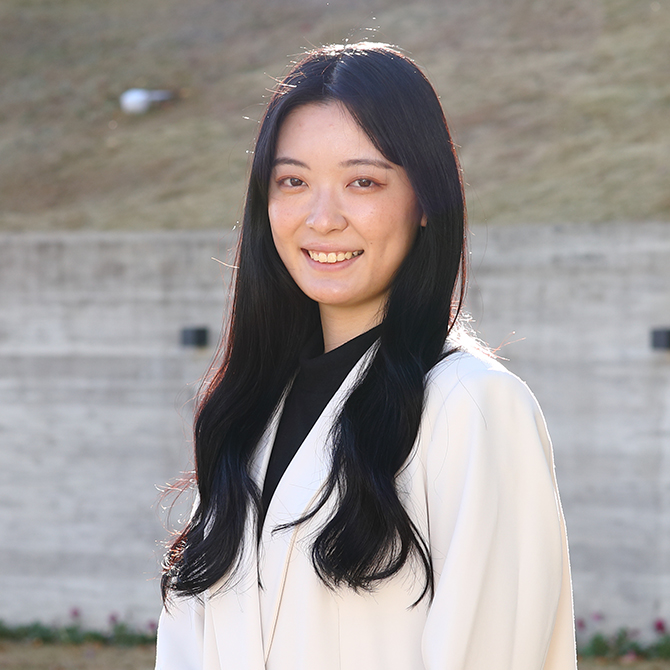 諏訪 綾花さん