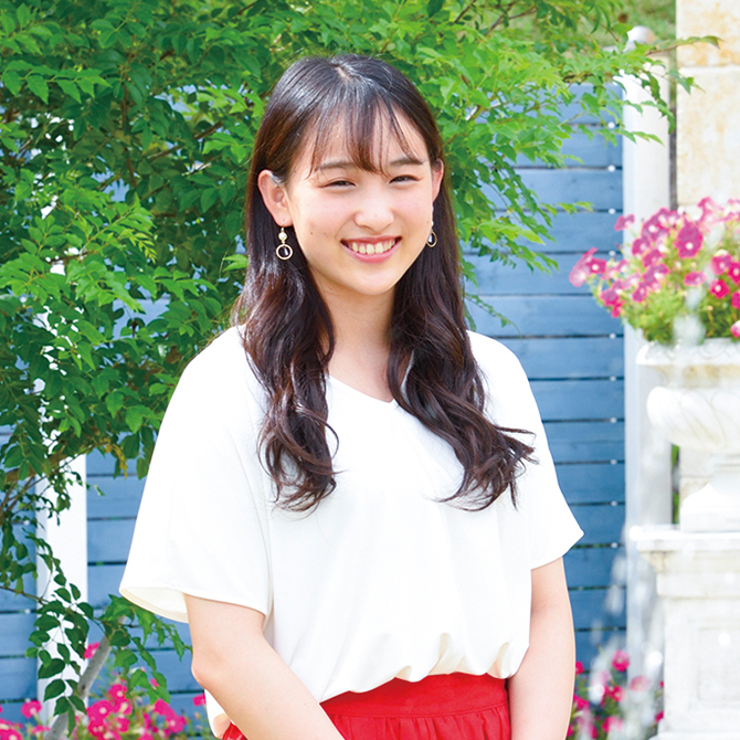 服部 怜奈さん