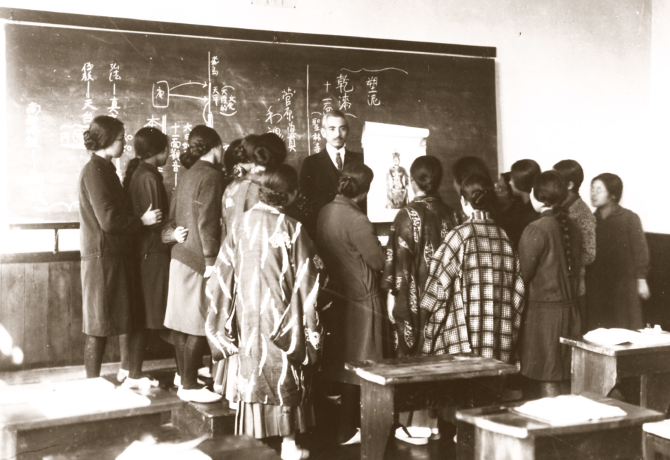 1929年 梅花女子専門学校